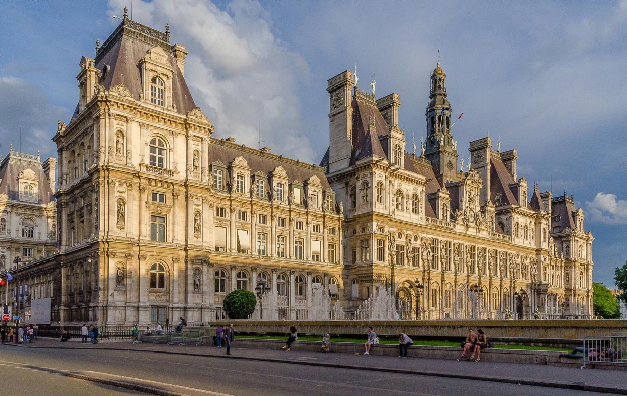 Hôtel De Ville De Paris - A L'assaut Du Patrimoine